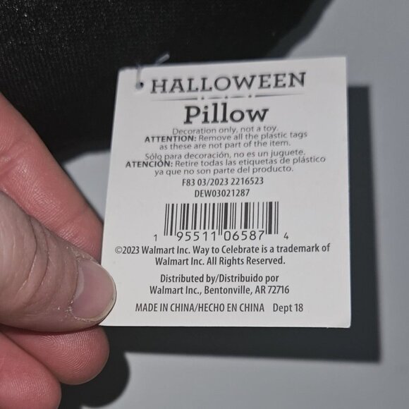 2 Witch Hats Halloween Decorative Pillow Plush Throw Party Decor NEVER USED - Picture 7 of 8